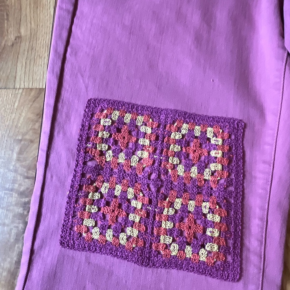 Judy Blue High Rise Dusty Pink Crochet Patch Wide Leg Jeans NWT CC - Picture 6 of 12